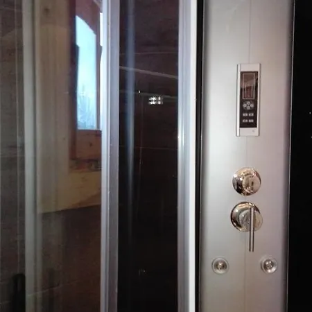 Деревянный коттедж Nagramak *