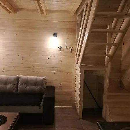 Деревянный коттедж Nagramak *