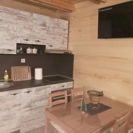 Деревянный коттедж Nagramak *